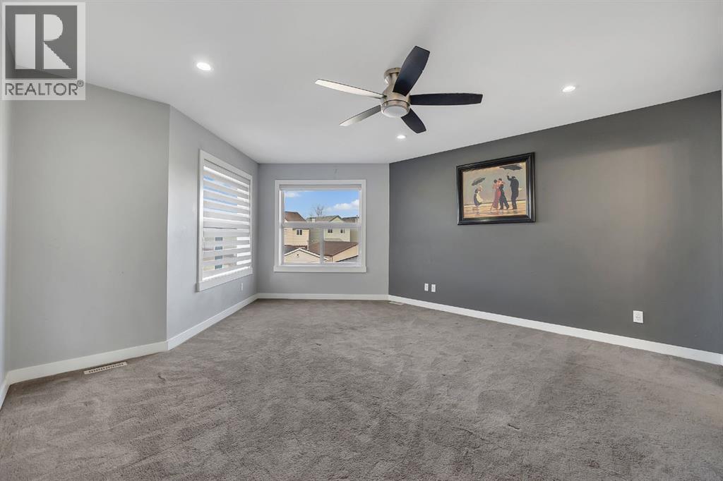 Single Family House for Sale in  Saddlefield Place NE Saddle Ridge Calgary 