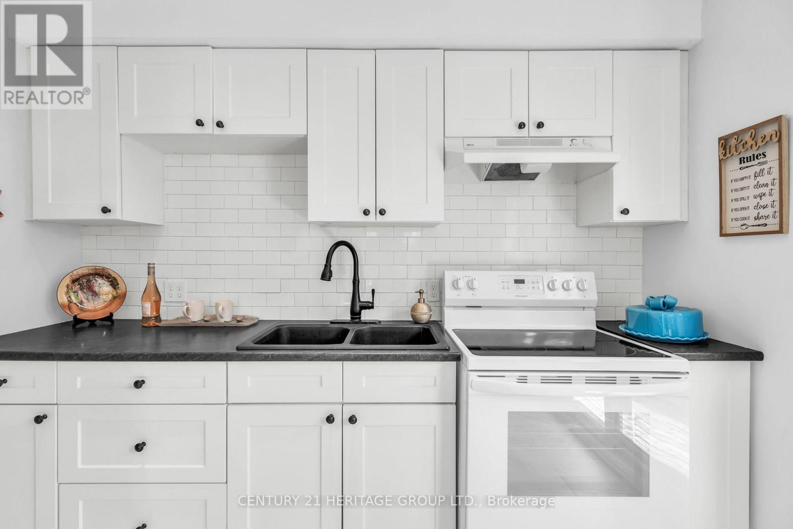 53 WILSTEAD DRIVE - 10
