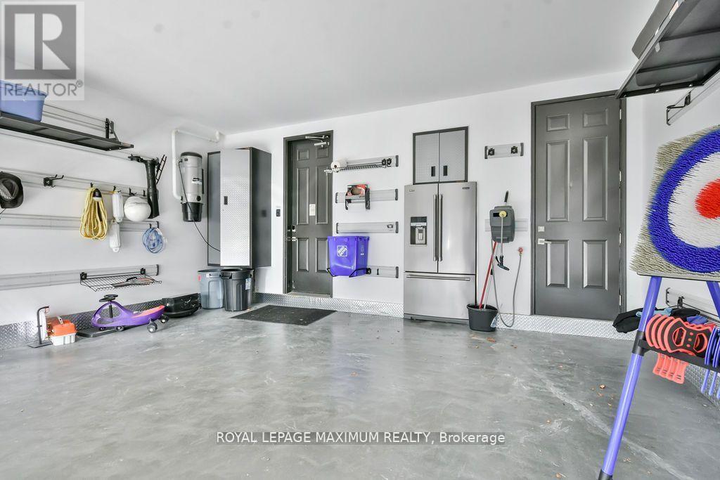 3527 RIVA AVENUE - 35
