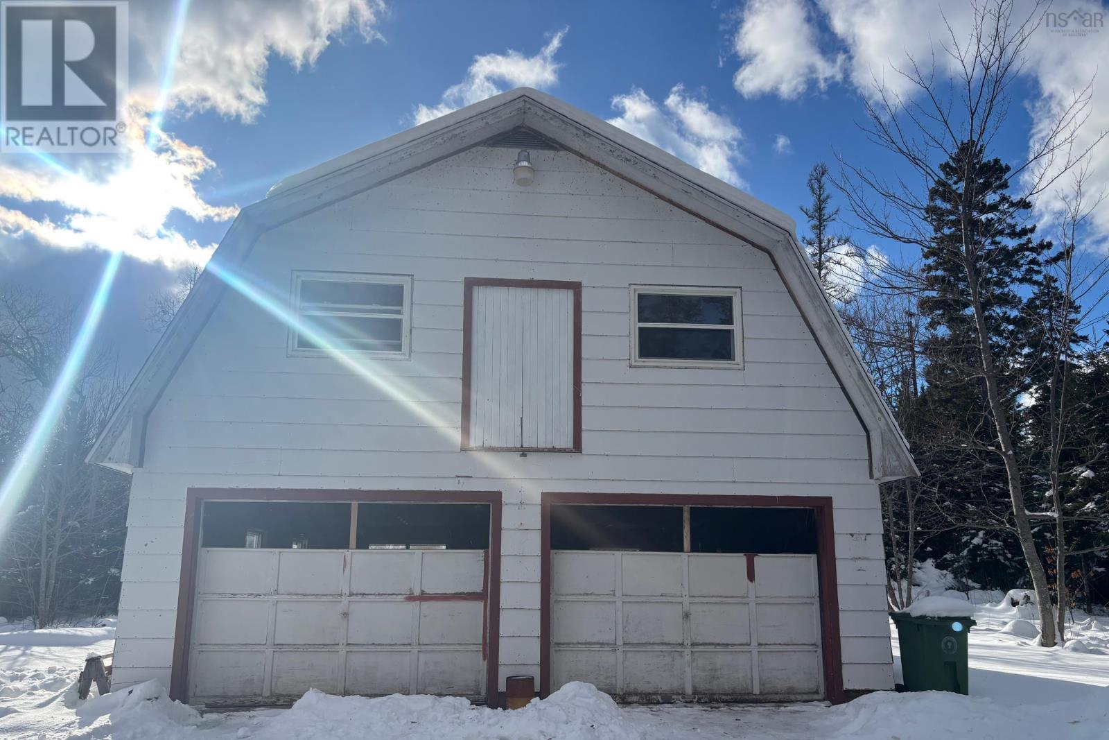 Property 2 of 39 of 8675 Highway 2