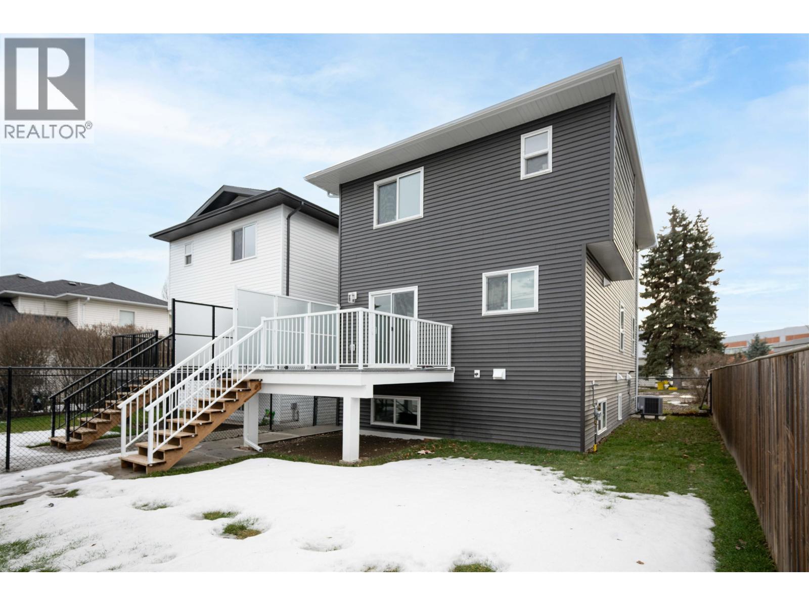 1988 12TH AVENUE - 28