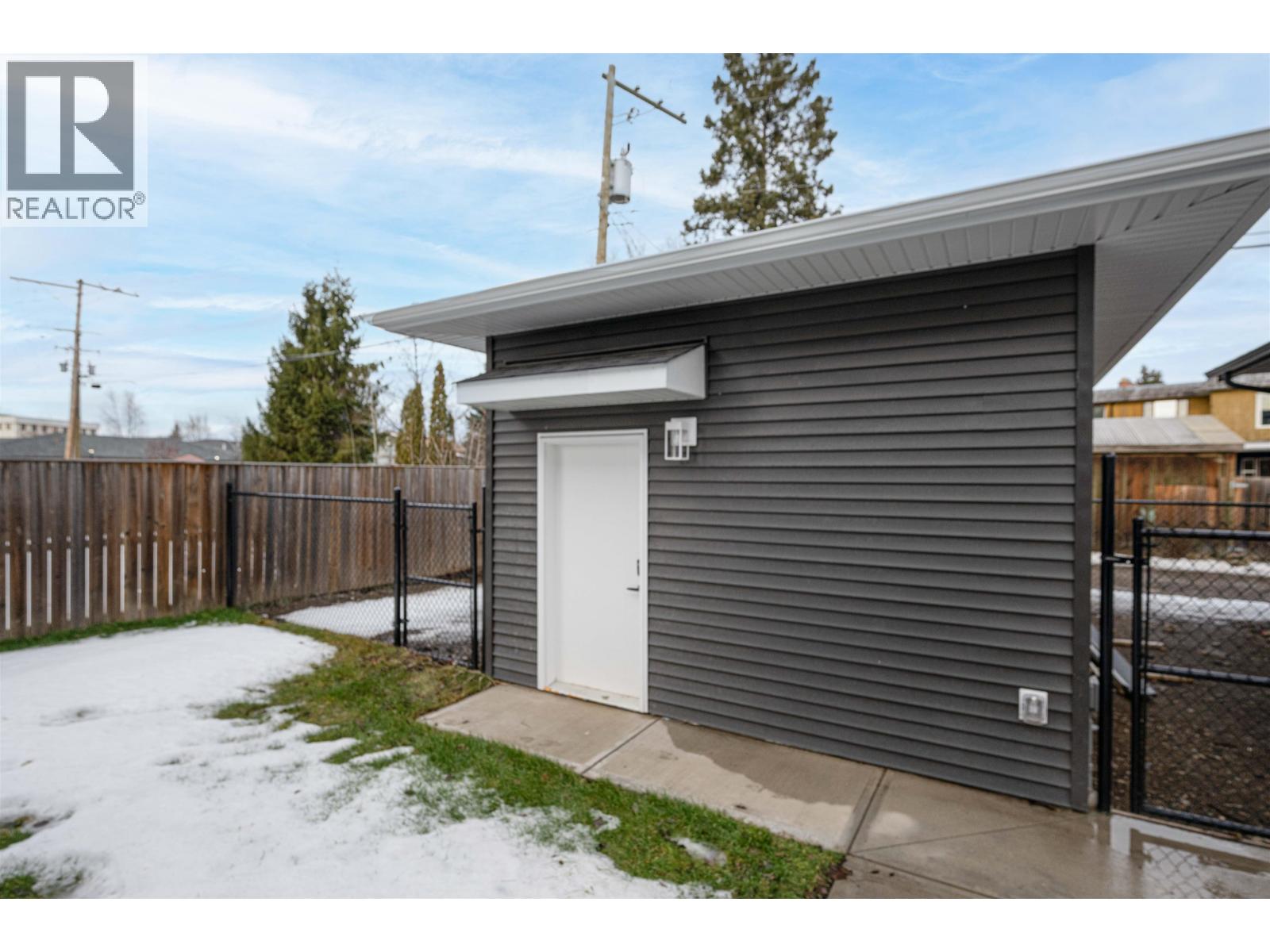 1988 12TH AVENUE - 31