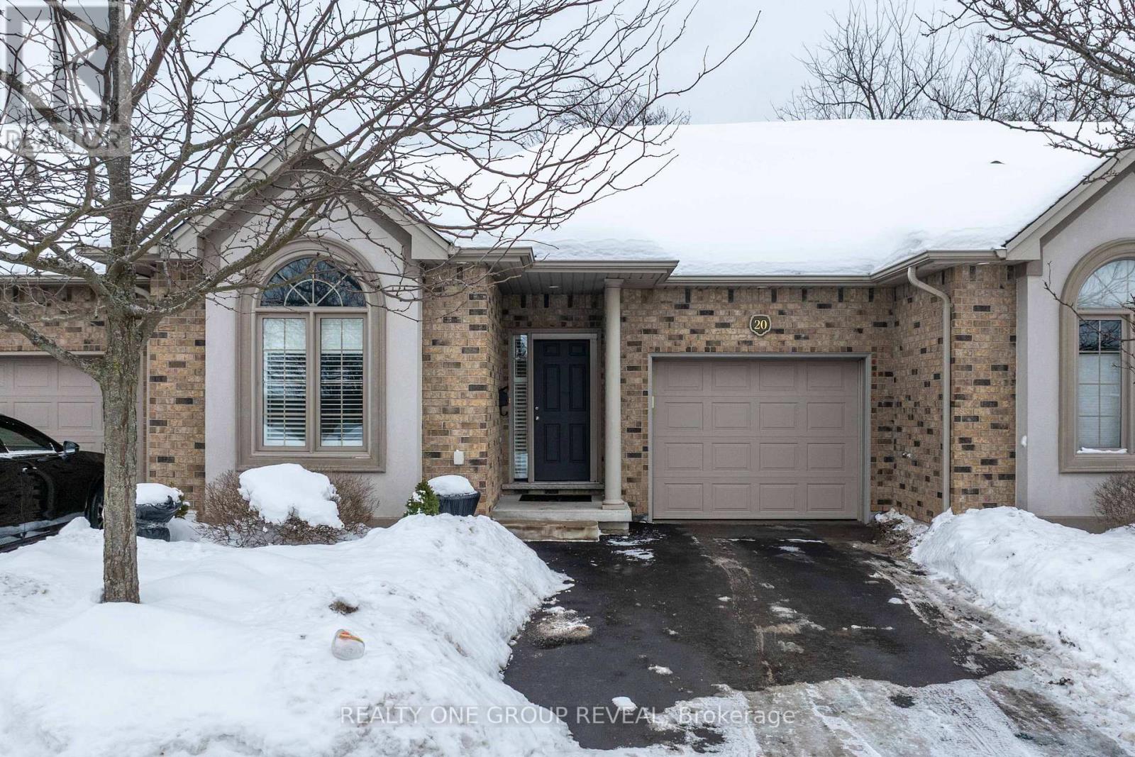 4399 Montrose Road 20