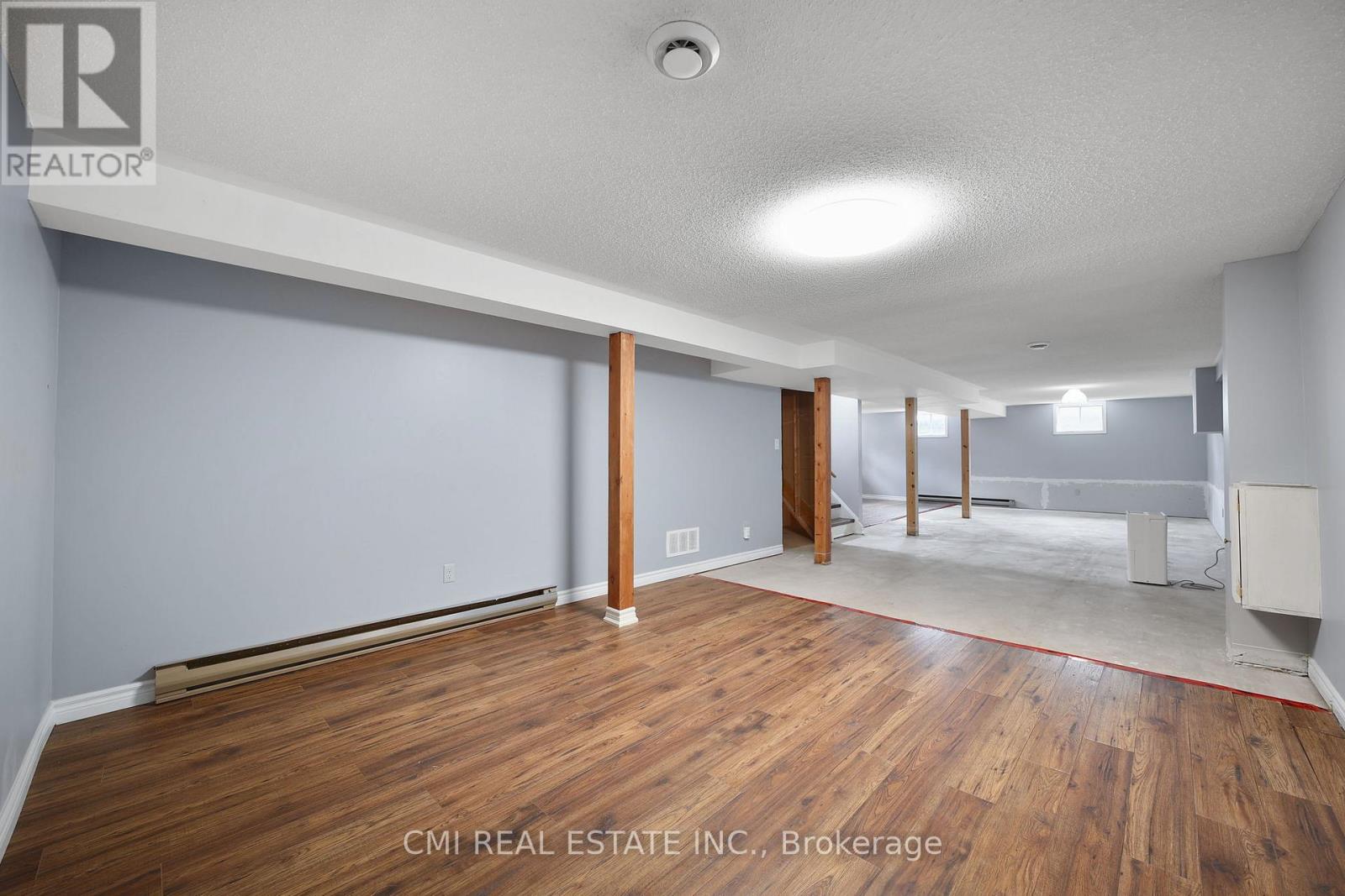 1 JEFFERY DRIVE - 25