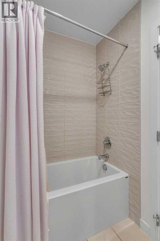 Single Family House for Sale in   A Street NW Sunnyside Calgary 