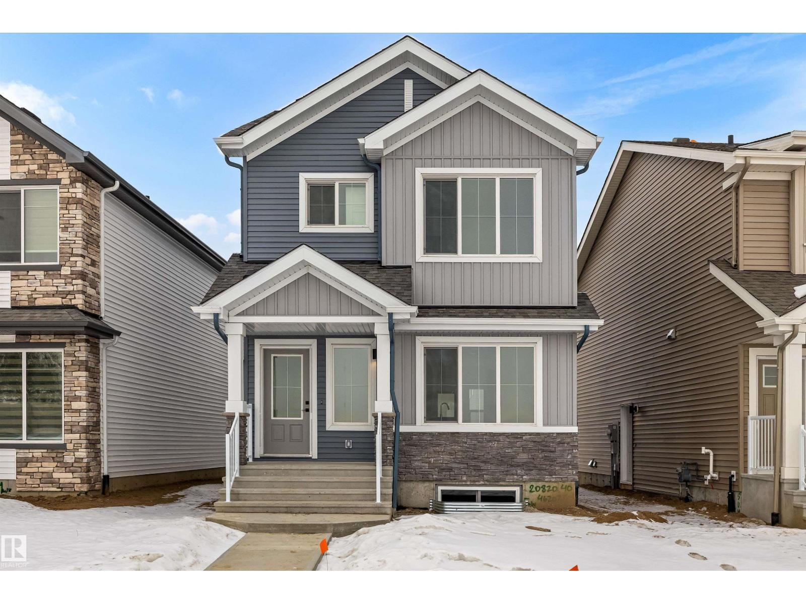20820 40 AV NW - 1