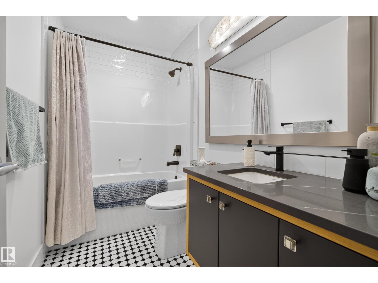 142 HIGHGROVE TC, Sherwood Park