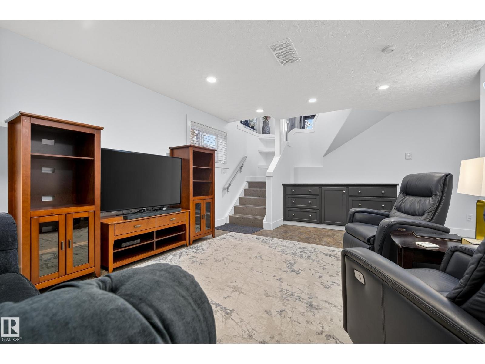 142 HIGHGROVE TC, Sherwood Park