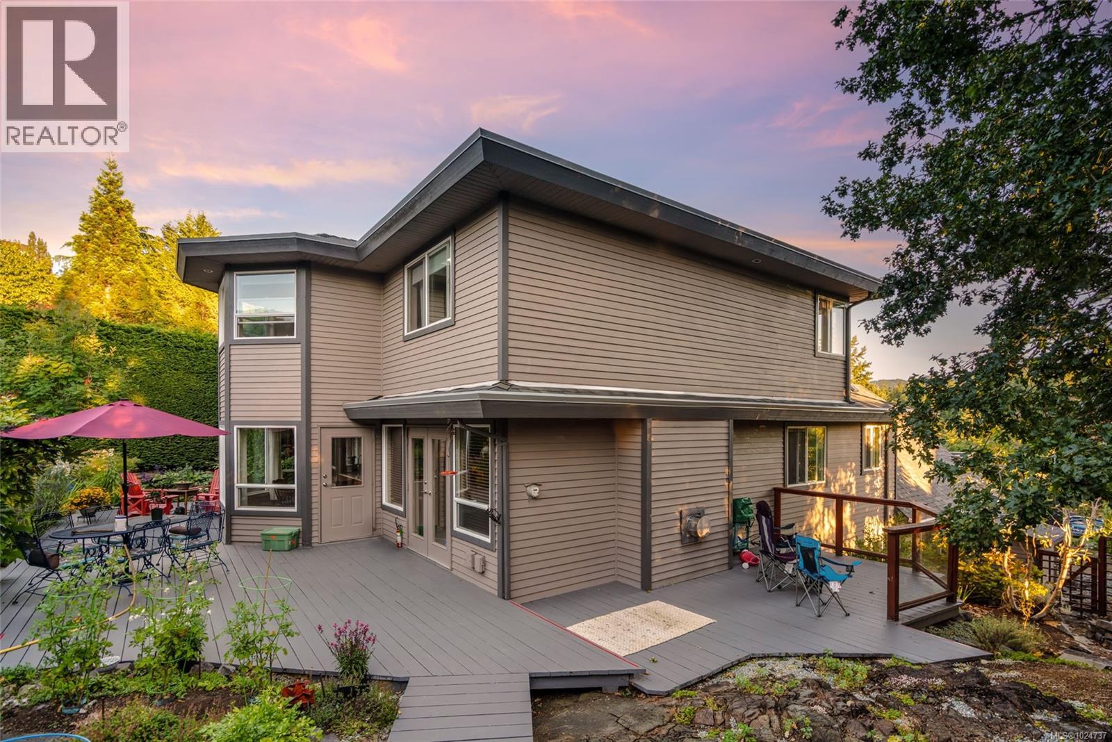 3383 Rockhampton Rd, Nanoose Bay
