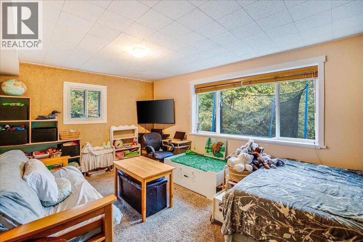 2758 Leecrest Road, Nelson