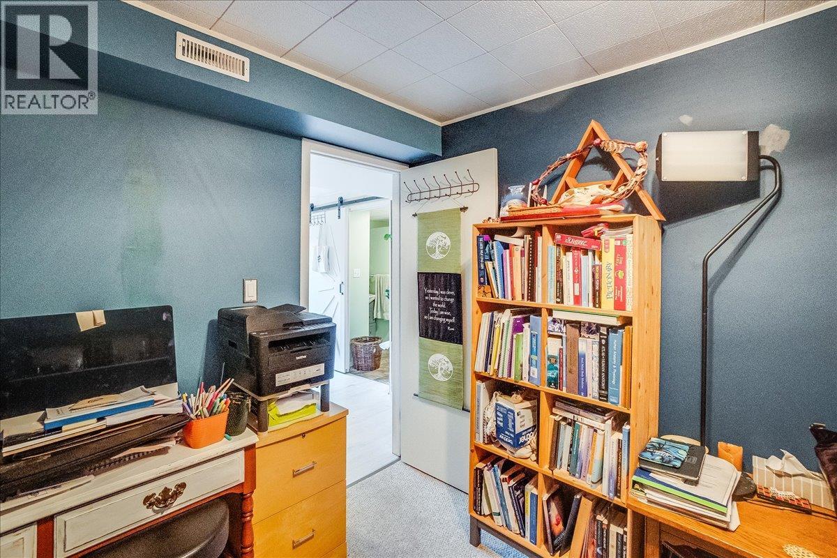 2758 Leecrest Road, Nelson