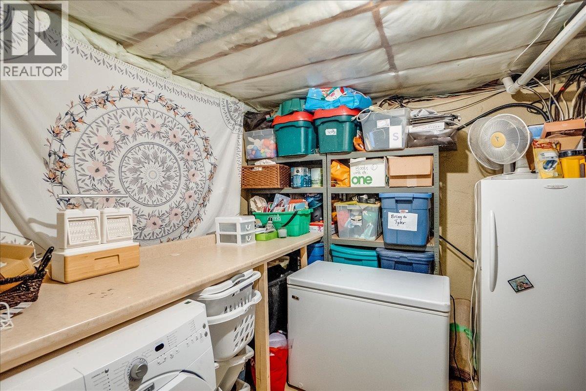 2758 Leecrest Road, Nelson