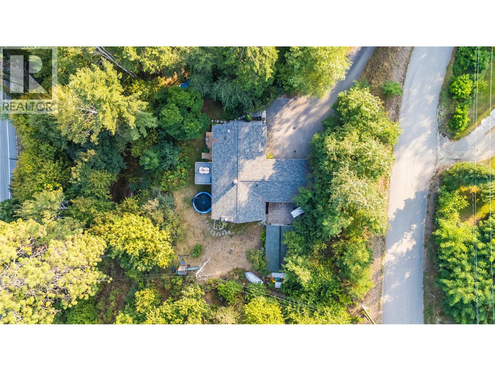 2758 Leecrest Road, Nelson