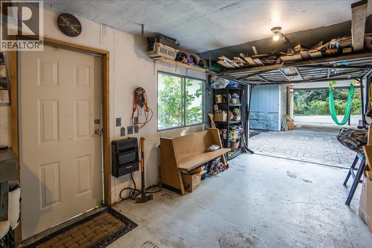 2758 Leecrest Road, Nelson