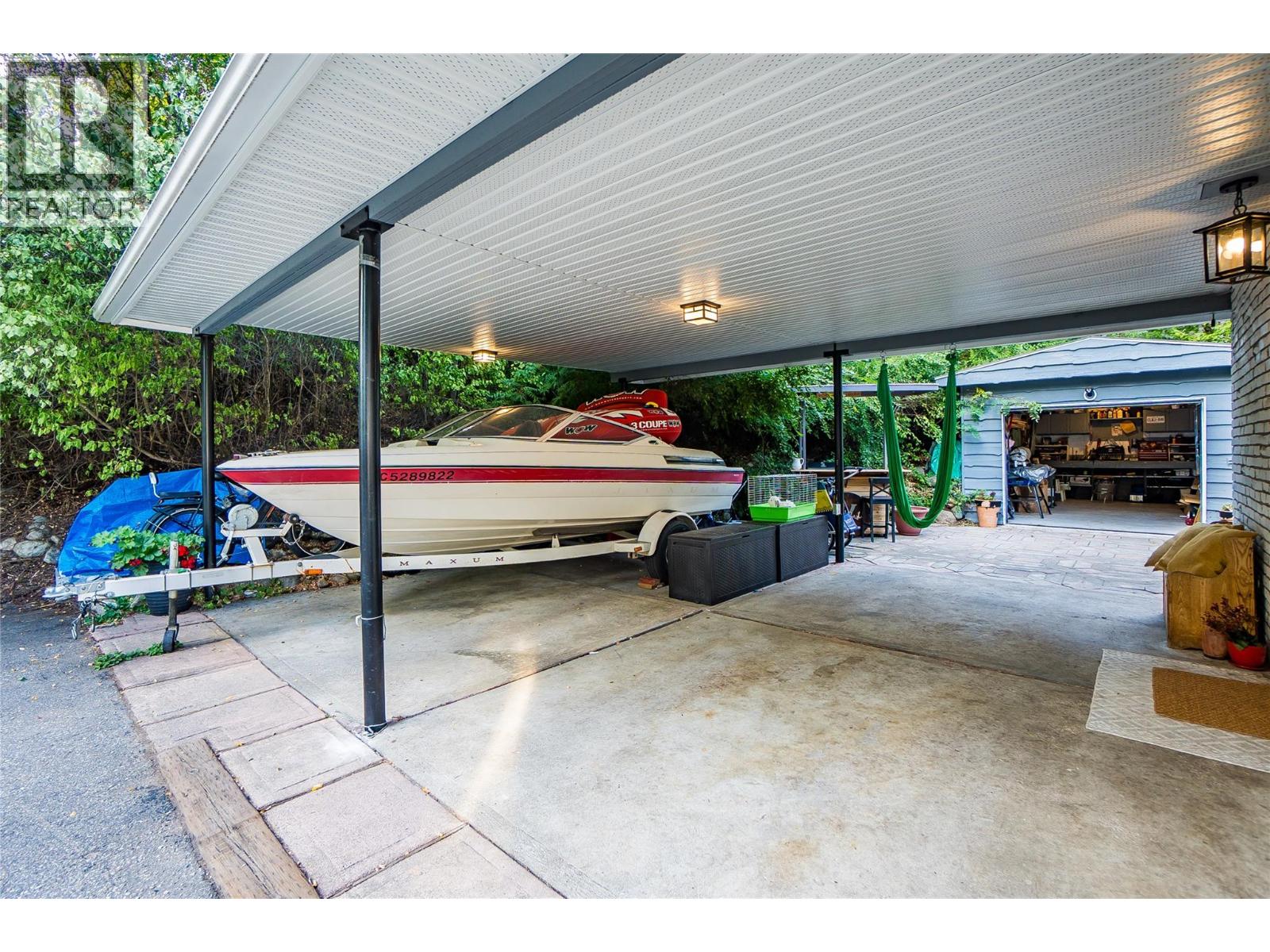 2758 Leecrest Road, Nelson