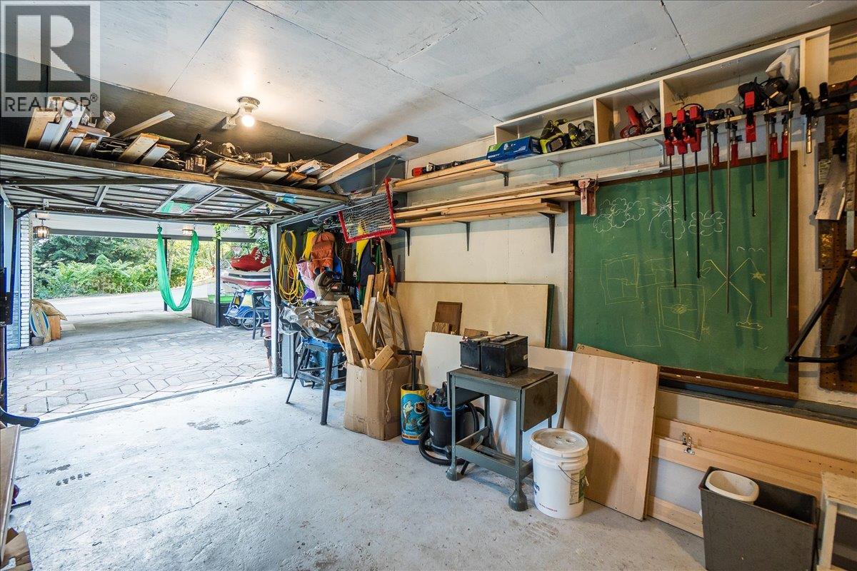 2758 Leecrest Road, Nelson