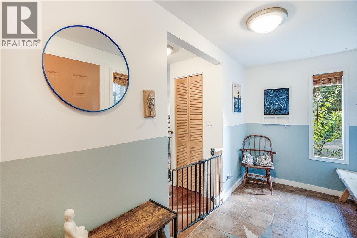 2758 Leecrest Road, Nelson