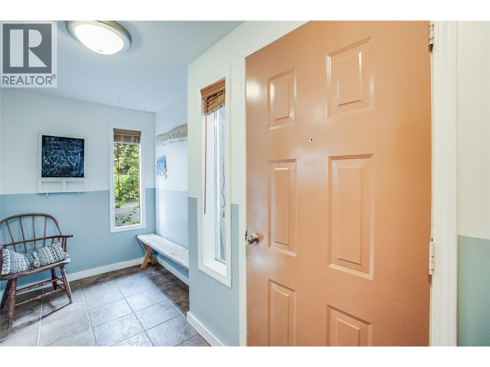 2758 Leecrest Road, Nelson