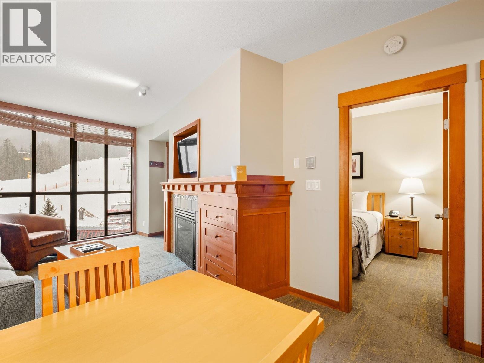 602 4320 SUNDIAL CRESCENT, Whistler