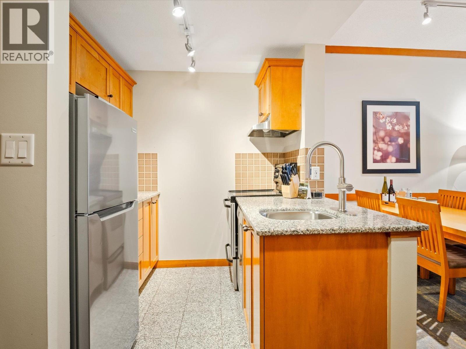 602 4320 SUNDIAL CRESCENT, Whistler