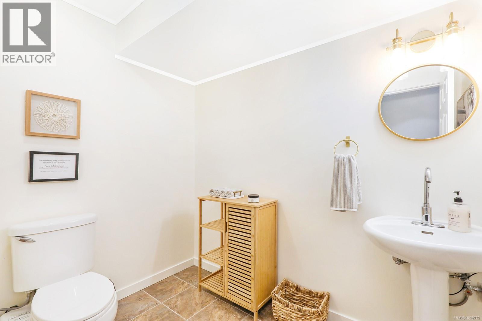 4026 Haas Rd, Courtenay