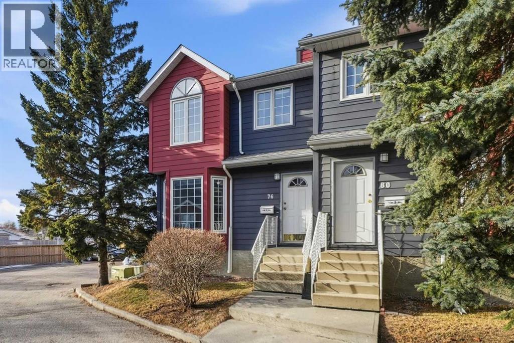 Single Family House for Sale in  Abberfield Court NE Abbeydale Calgary 