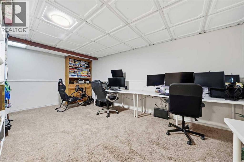 Single Family House for Sale in  Abberfield Court NE Abbeydale Calgary 