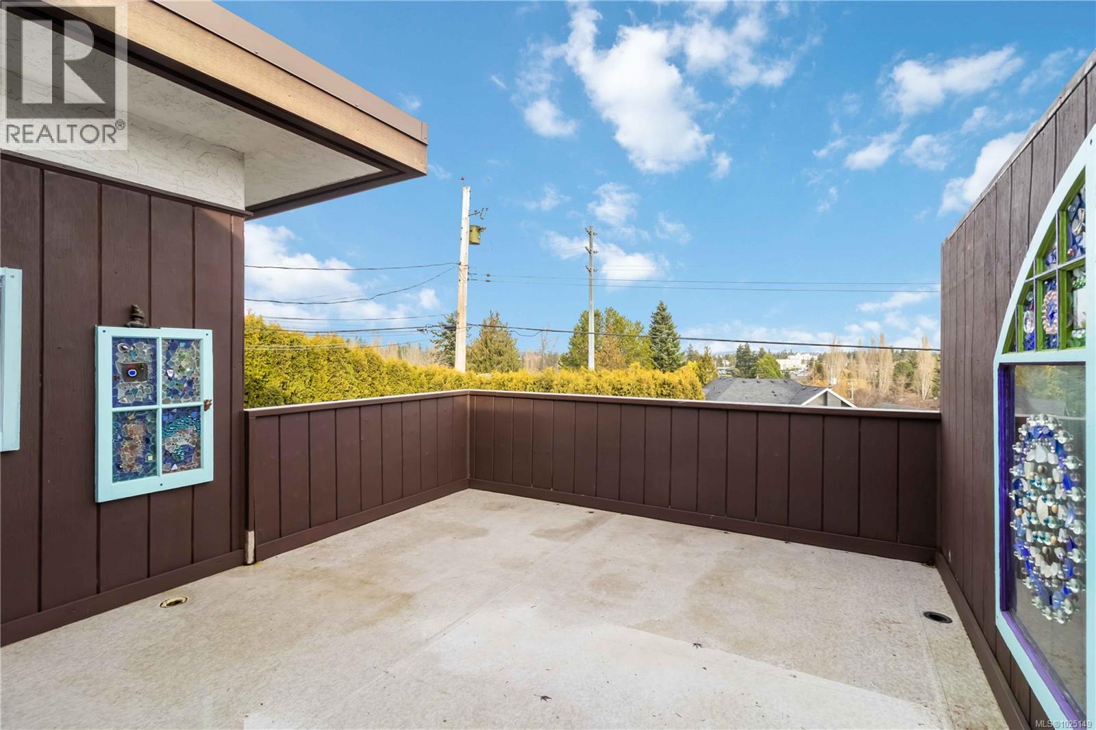 1027 Wurtele Pl, Esquimalt