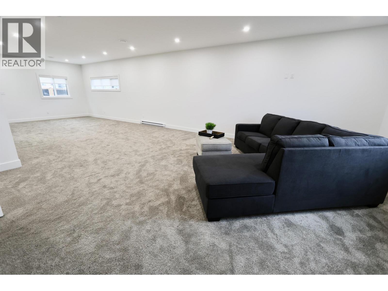 7807 SOUTHRIDGE AVENUE, Prince George