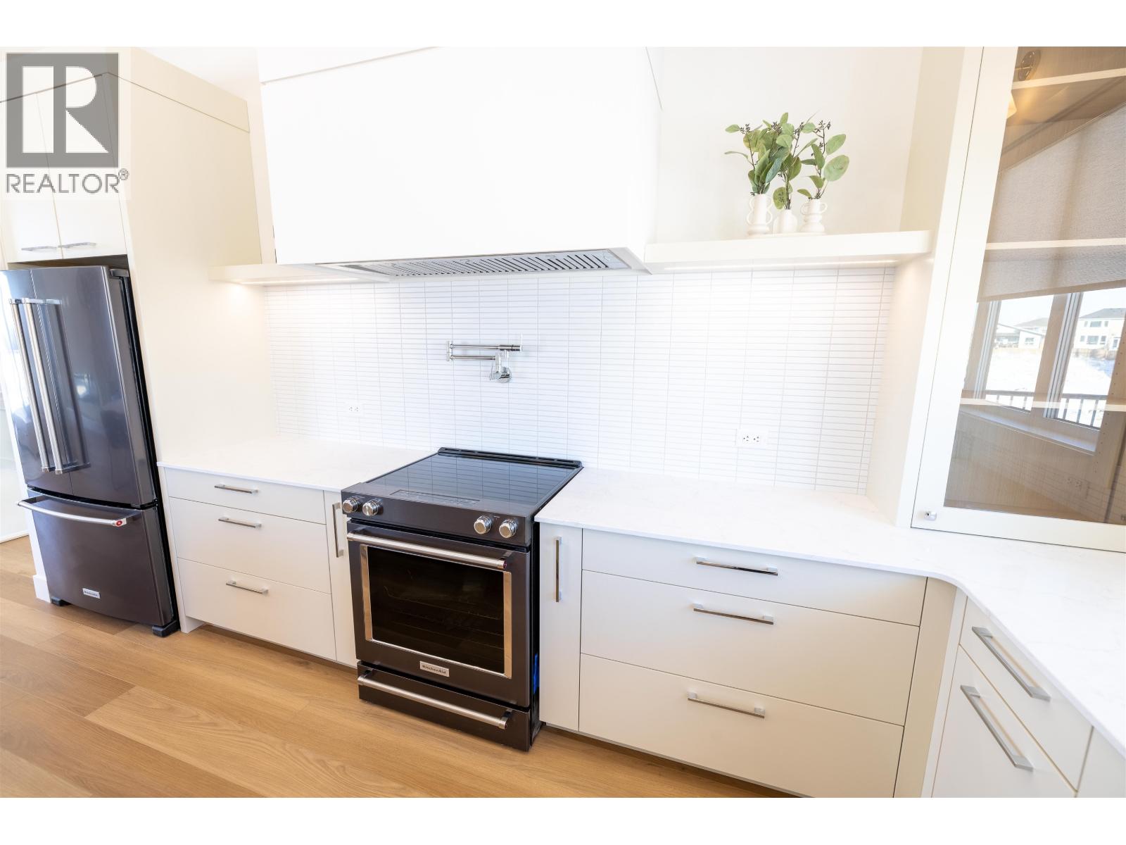 7807 SOUTHRIDGE AVENUE, Prince George