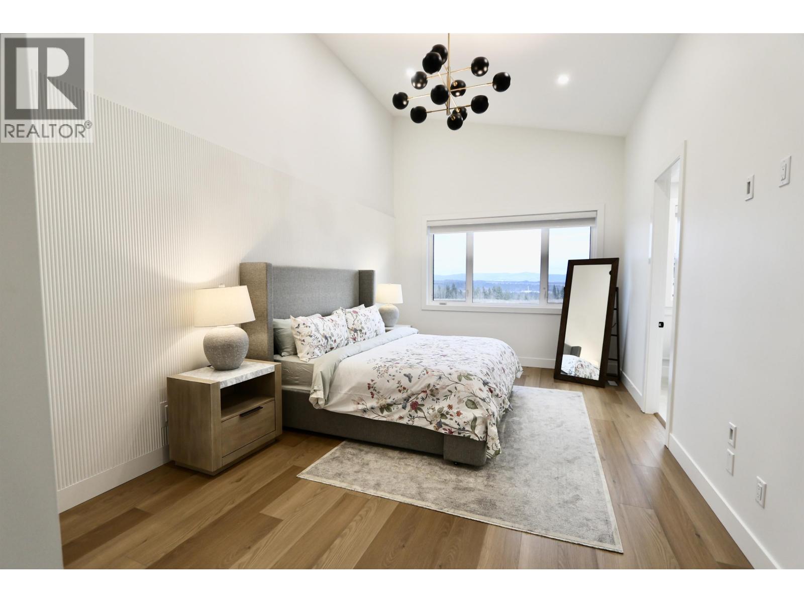 7807 SOUTHRIDGE AVENUE, Prince George