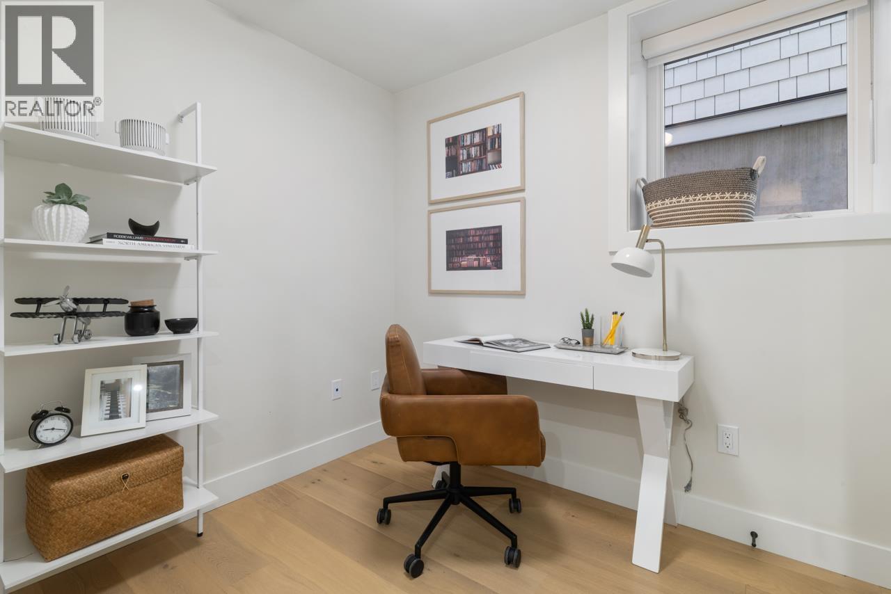 1 1937 TEMPLETON DRIVE, Vancouver