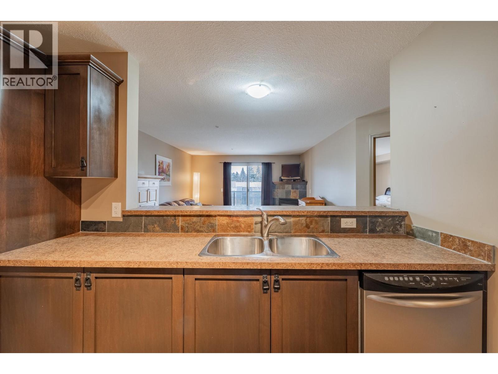 4874 Stanley Street Unit# 307, Radium Hot Springs