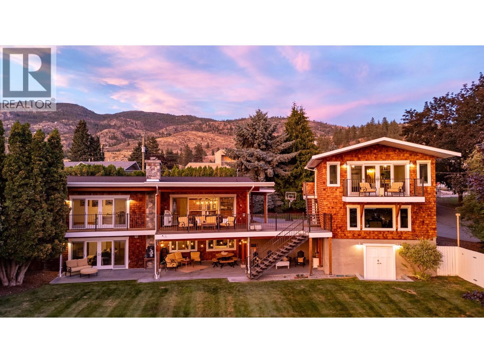 138 Devon Drive, Okanagan Falls