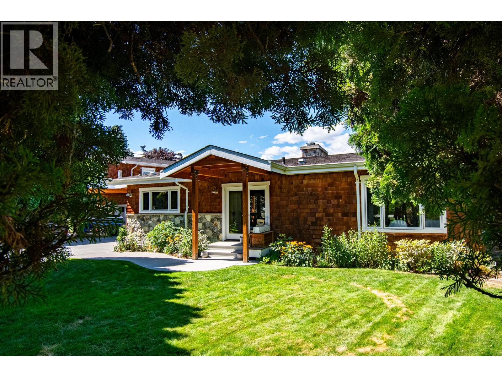 138 Devon Drive, Okanagan Falls