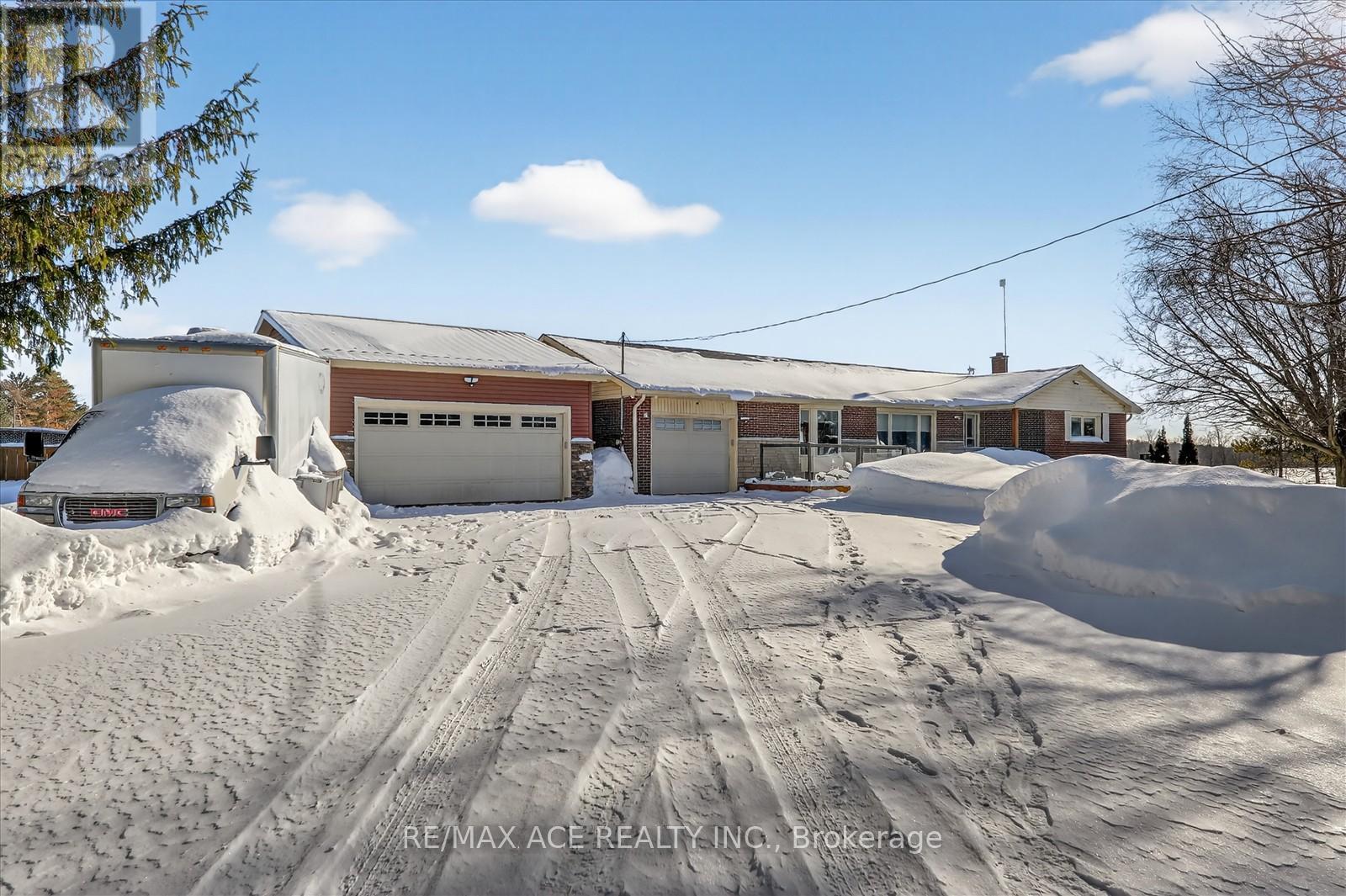 3135 CONCESSION 10 ROAD - 1