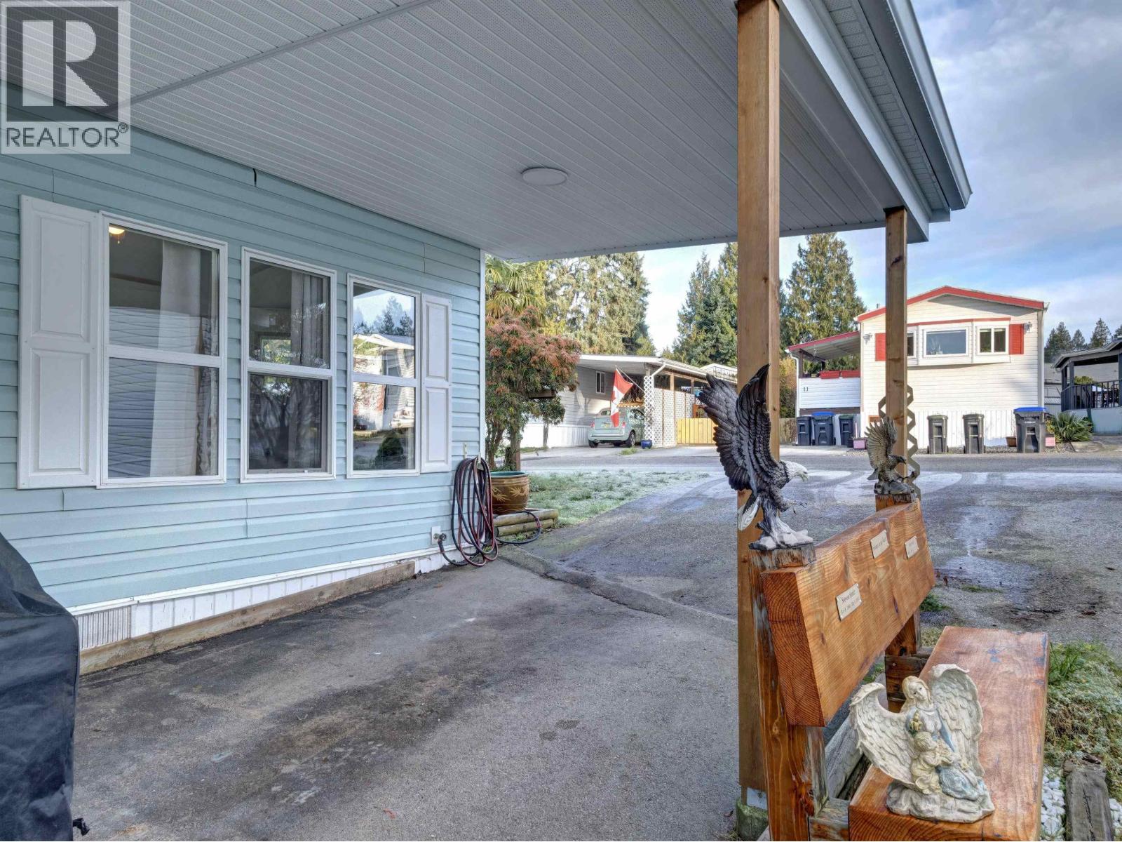 28 5575 MASON ROAD, Sechelt