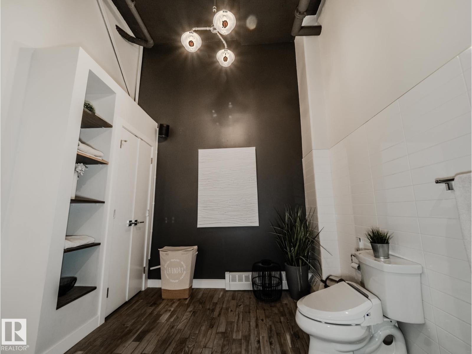 #1001 10179 105 ST NW, Edmonton