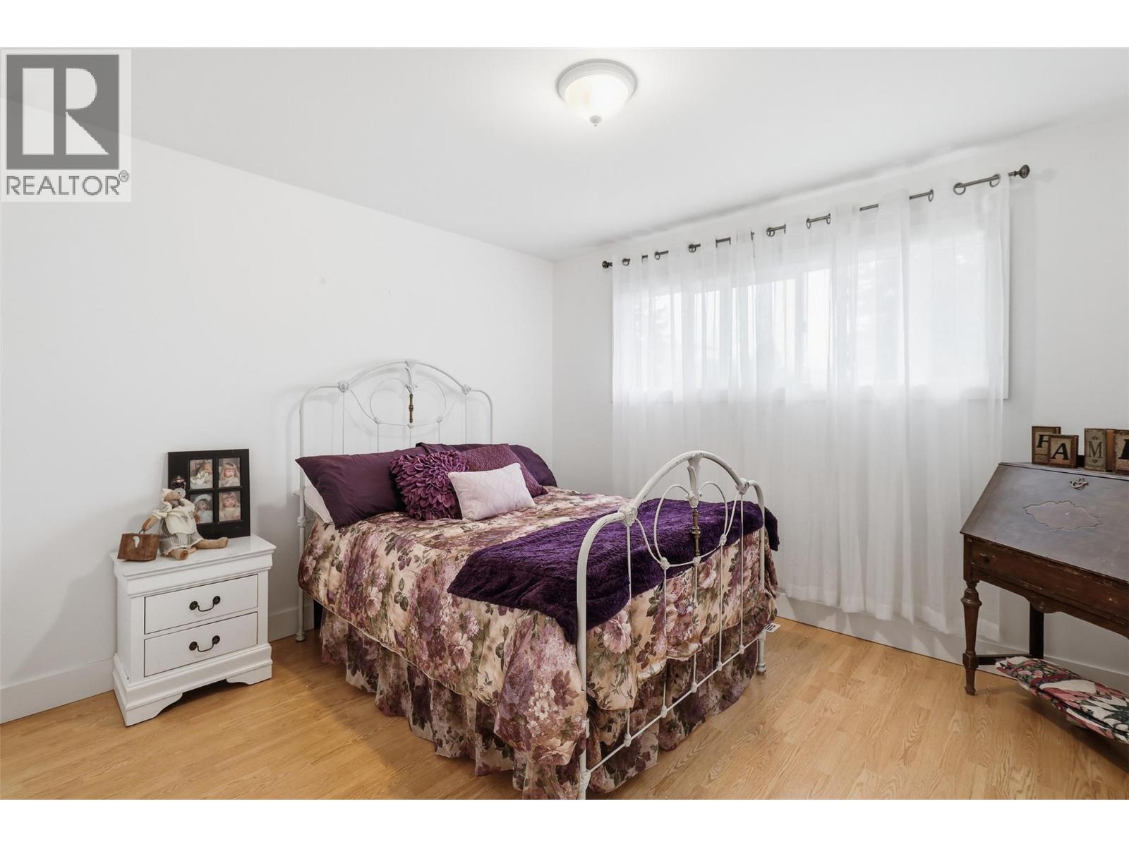 2163 PARKER Drive, Merritt