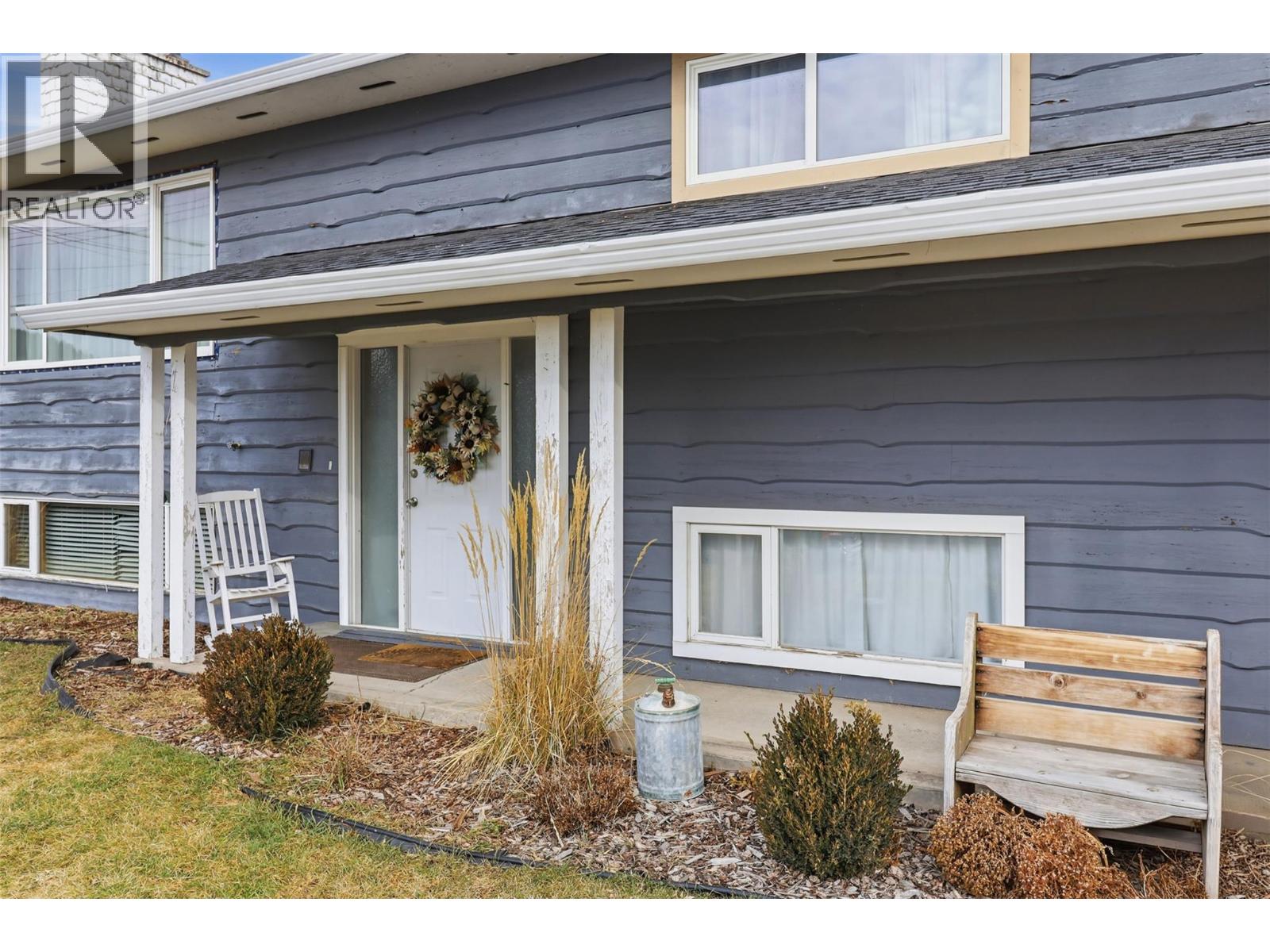 2163 PARKER Drive, Merritt