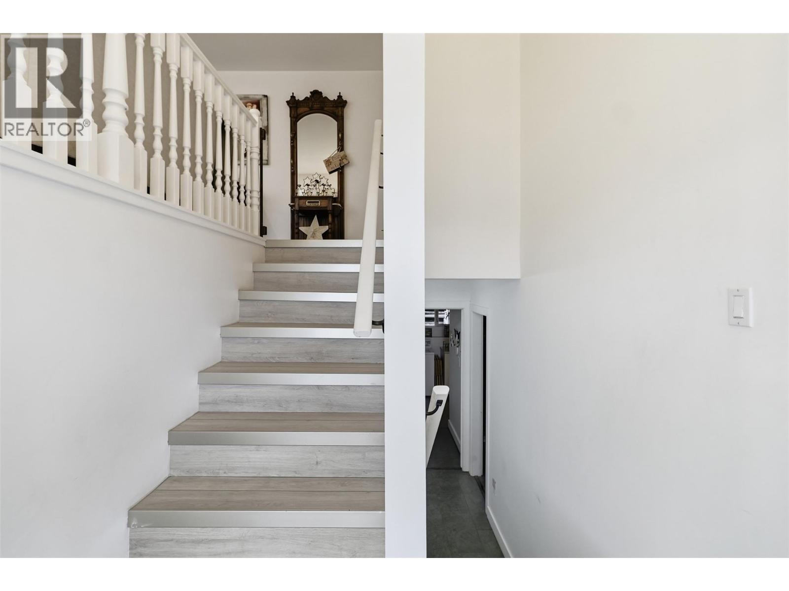 2163 PARKER Drive, Merritt