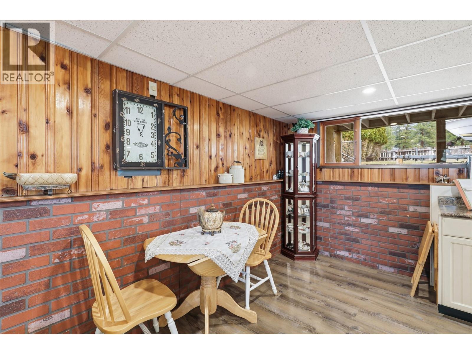 2163 PARKER Drive, Merritt