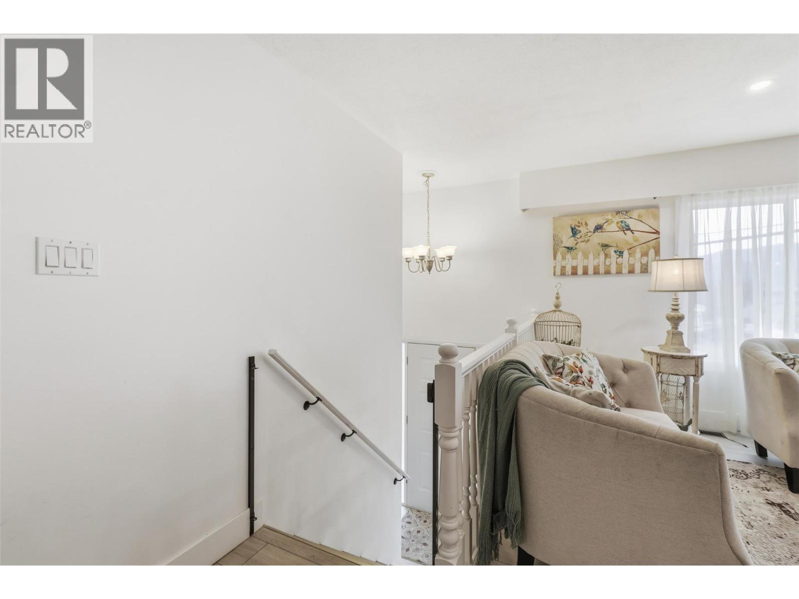 2163 PARKER Drive, Merritt