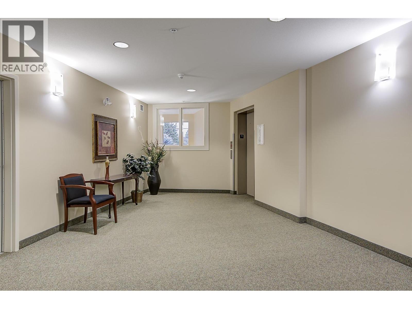 #101 2760 Auburn Road - 8