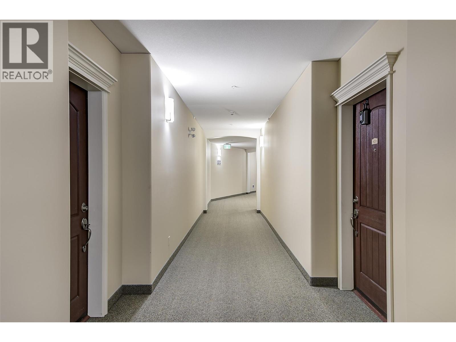 #101 2760 Auburn Road - 9