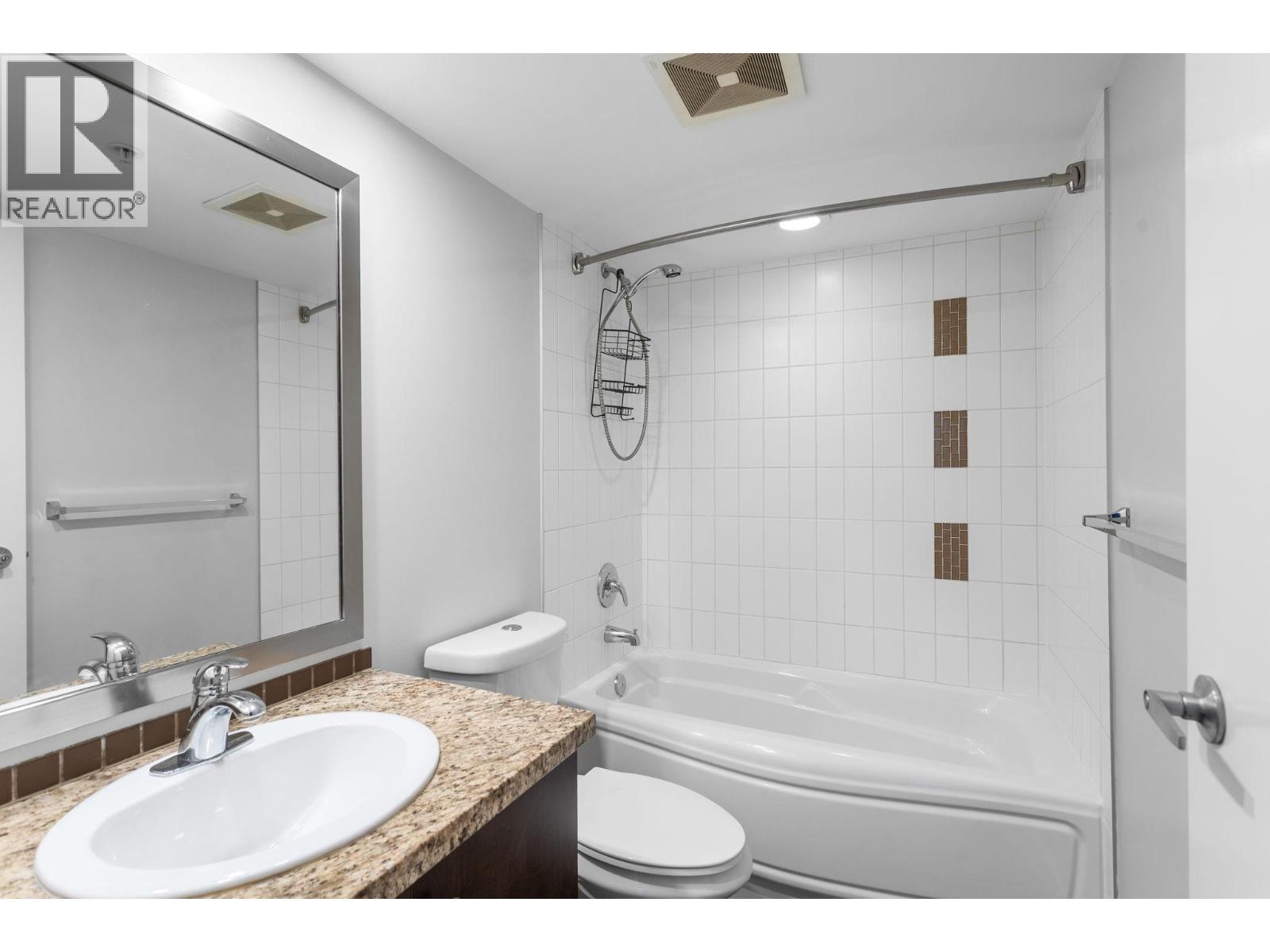 303 200 KEARY STREET, New Westminster