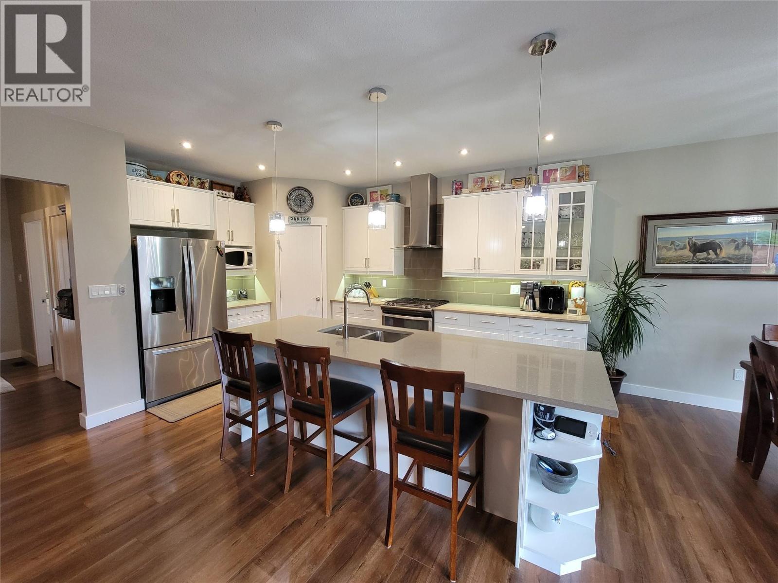 304 K View Crescent, Keremeos