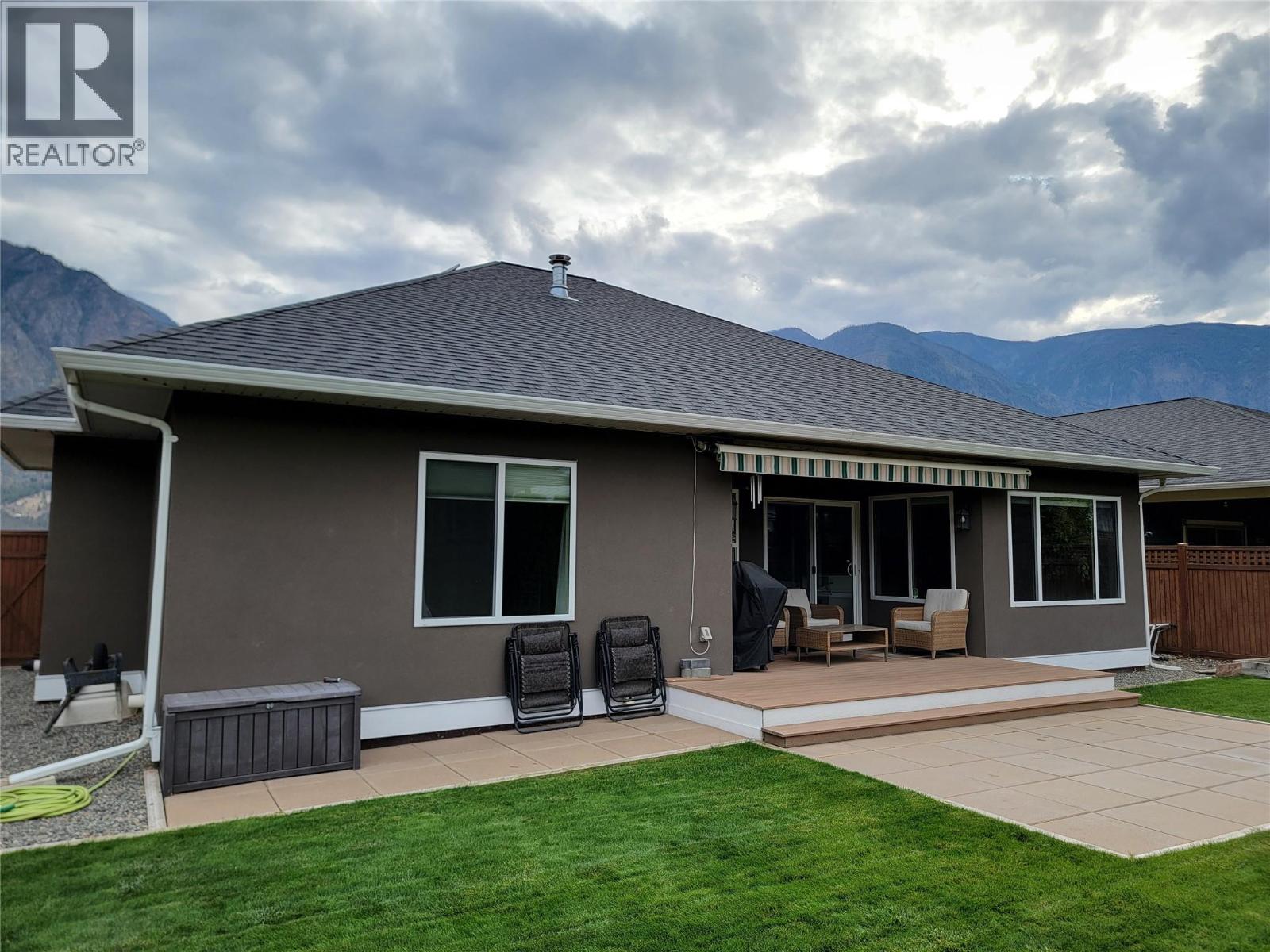 304 K View Crescent, Keremeos