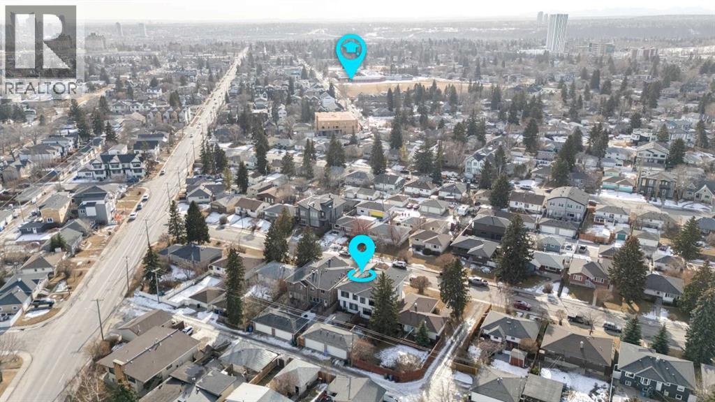 Single Family House for Sale in  Cochrane Road NW Banff Trail Calgary 