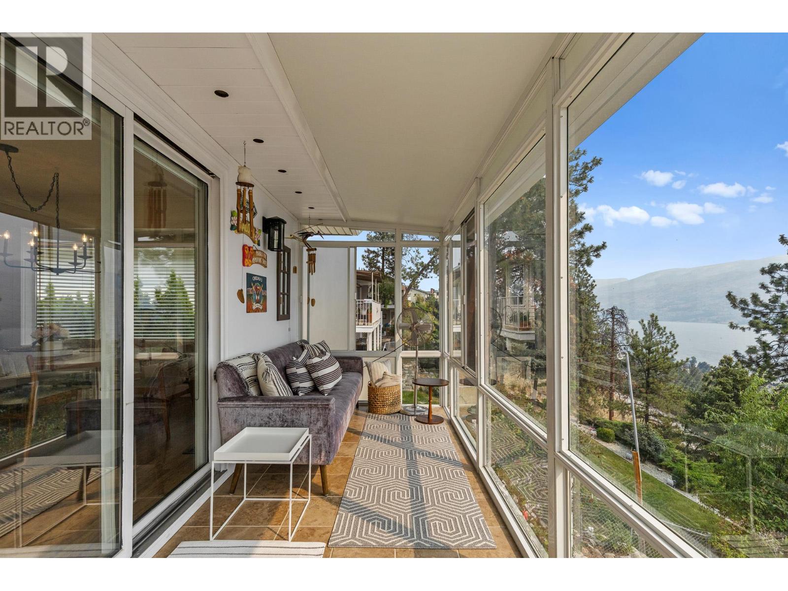  4215 6 Avenue, Peachland